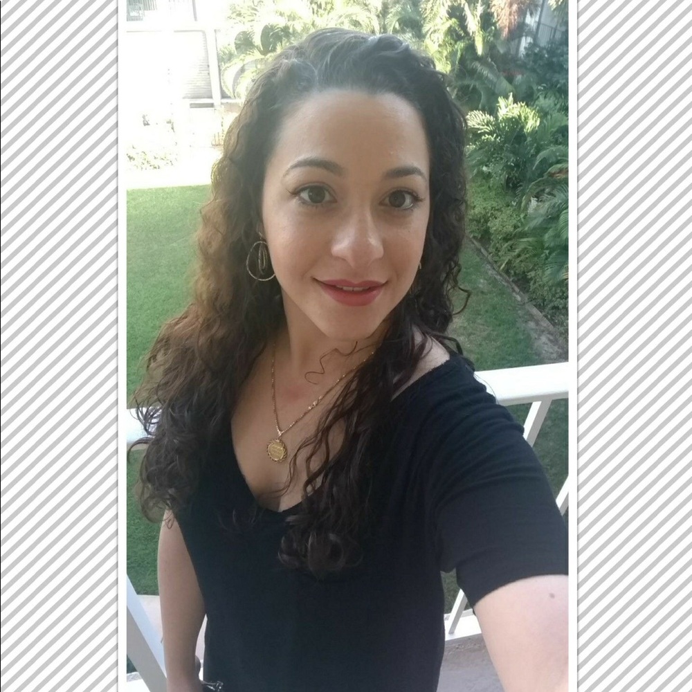 Meet your Posher, Chana